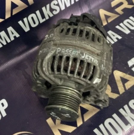 Volkswagen Passat 2.0 Dizel Şarj Dinamosu Parça