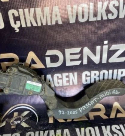 Volkswagen Passat 97-2005 Gaz Pedalı Parça