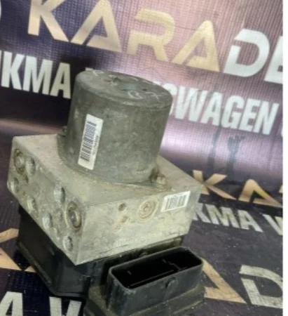 Volkswagen Passat B7 ABS Beyni Parça