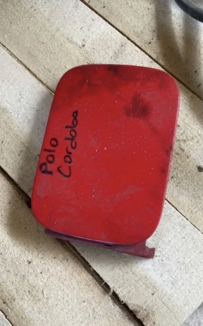 Volkswagen Polo Dış Depo Kapağı Parça