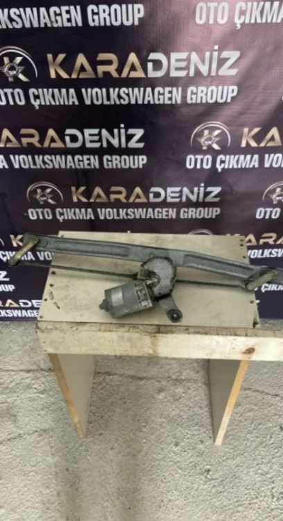 Volkswagen Polo Mk 1 Silecek Motoru Parça