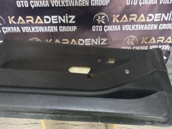Volkswagen Polo mk1 Sol Kapı Döşemesi Parça