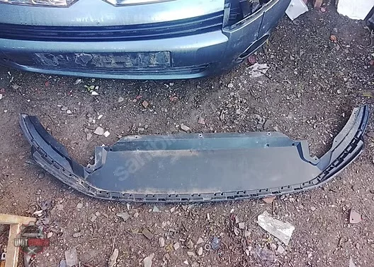 Volkswagen Polo Ön Tampon Alt Muhafaza Çıkma Orjinal
