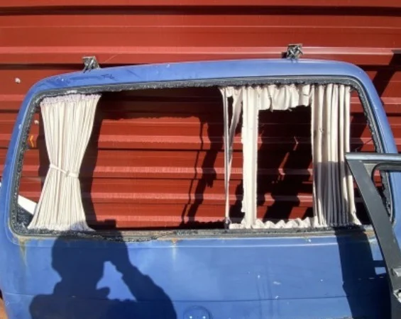 Volkswagen Transporter Bagaj Kapağı Parça