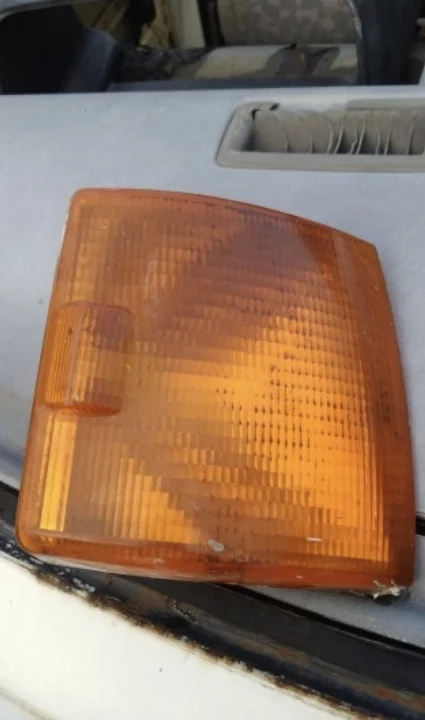 Volkswagen Transporter T4 Sağ Sinyal Lambası
