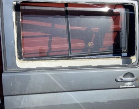 Volkswagen Transporter T5 Aorta Kapı Parça