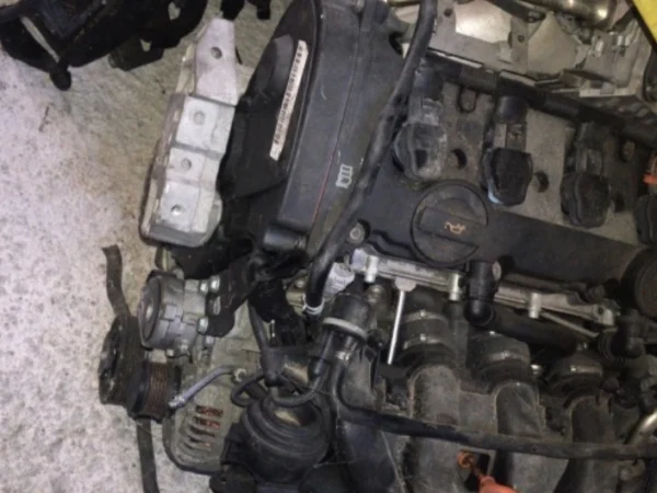 Volkswogen Passat 2.0 FSI Blr Kodlu Dolu Motor Parça