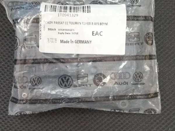 1T0941329 Passat CC / CC (2012 – 2017)