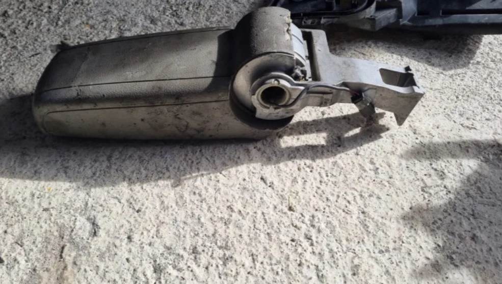 Audi A4 2007 Kol Desteği