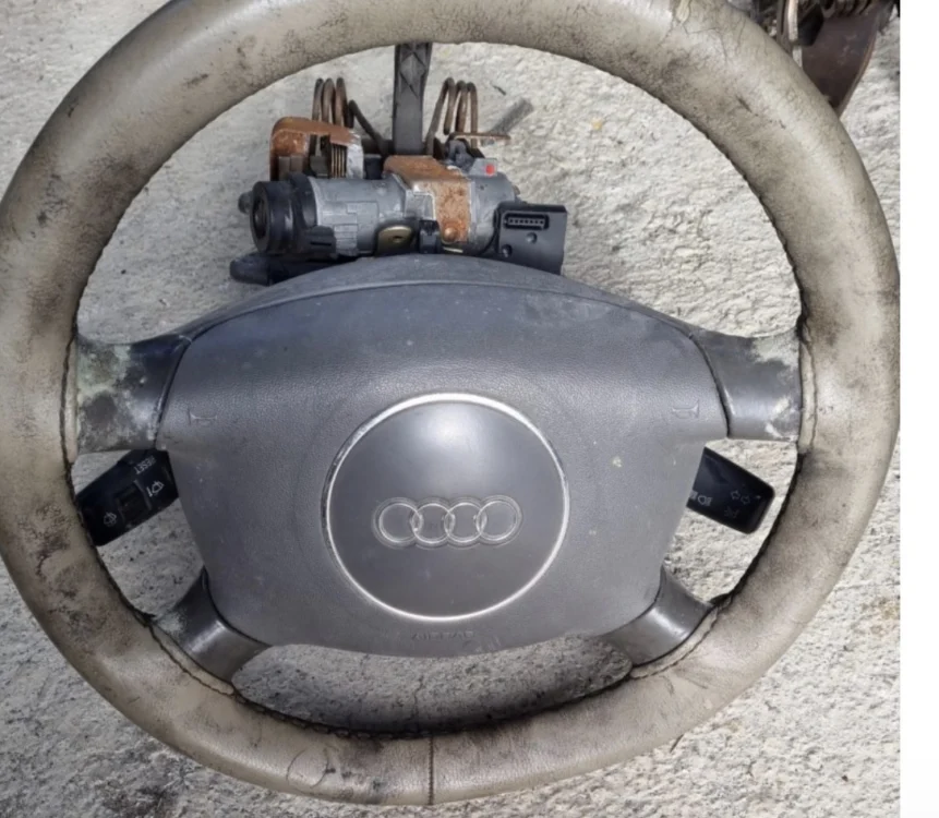 Audi A4 Direksiyon Simidi