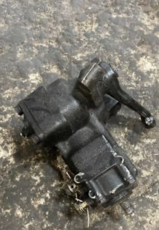 BMW E34 Direksiyon Kutusu