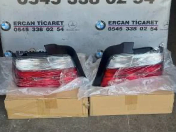 BMW E36 Sedan Sıfır Arka Stop Takımı Duylu