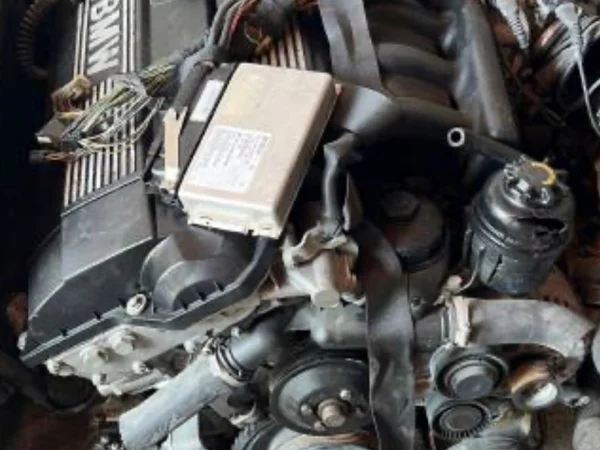 BMW E38 728i M52 B28 Komplu Dolu Motor
