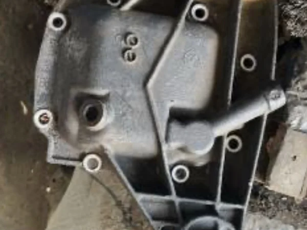 BMW E39 Defransiyel Arka Kapağı