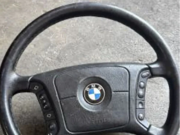 BMW E39 Orjinal Airbagli Tuşlu Direksiyon Simidi