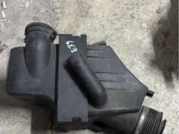BMW E39 Orjinal Hava Filtre Kutusu