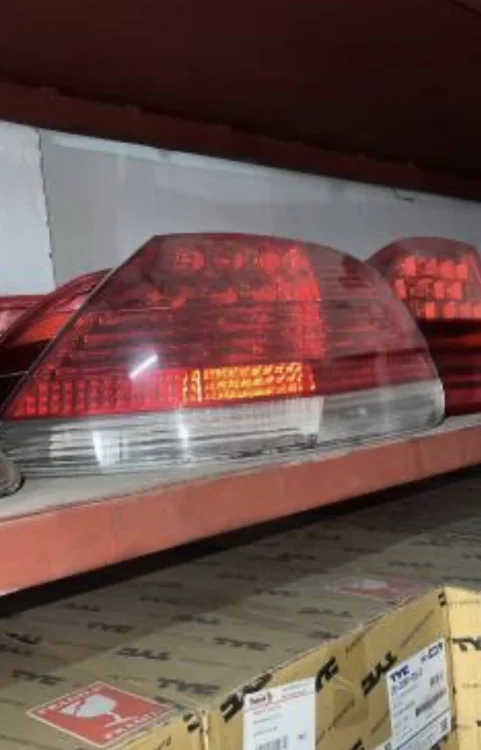 BMW E65 Çıkma Sağ Stop