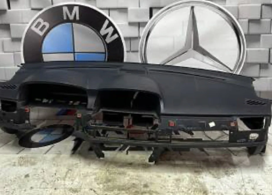 BMW E65 E66 Orjinal Torpido Göğüs