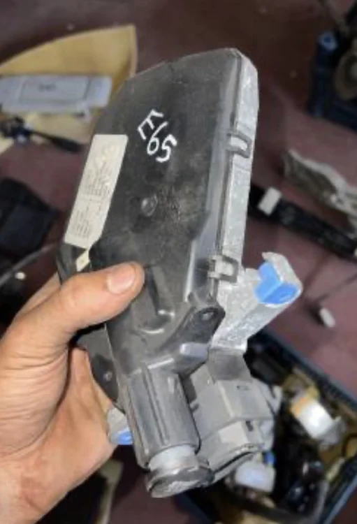 BMW E65 Kontak Anahtar Yuvası Star Stop Şalter