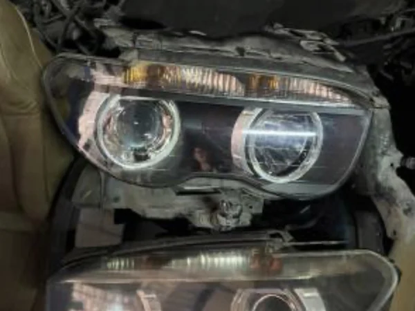 BMW E65 Xenon Sağ Sol Far Takımı