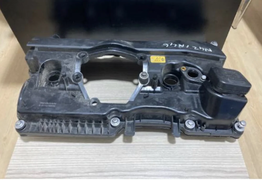 BMW E87 N42 N46 Külbütör Kapağı