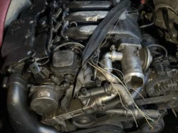 BMW X3 E83 2.0 Dizel M47 Komple Dolu Motor
