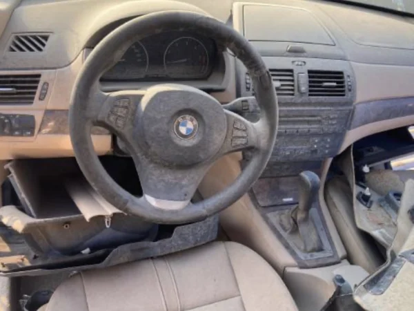 BMW X3 E83 Lci Dolu Torpido Göğüs