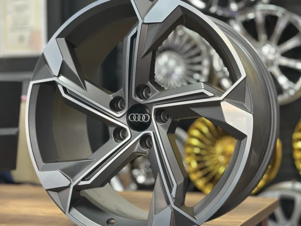 Dedika 19″ 8.5J 5×112 ET35 66.45 Antrasit Jant Takımı