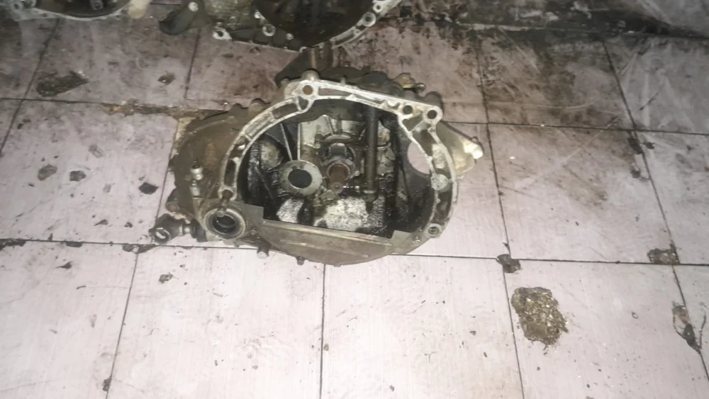 Lada Samara 5vites Çıkma Şanzuman