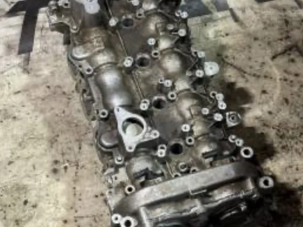 Mercedes W117 CLA 180 Silindir Kapağı