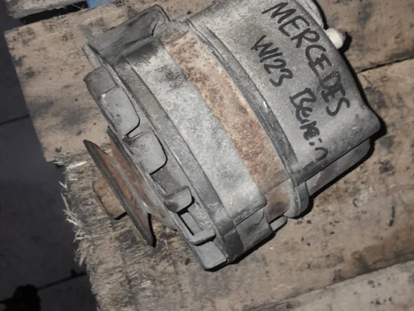 Mercedes w123 Çıkma Sarz Dinamosu