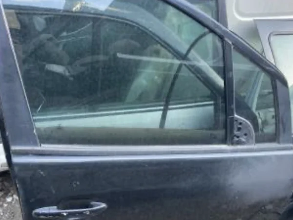 Mercedes W168 A Serisi Dolu Sağ Ön Kapı