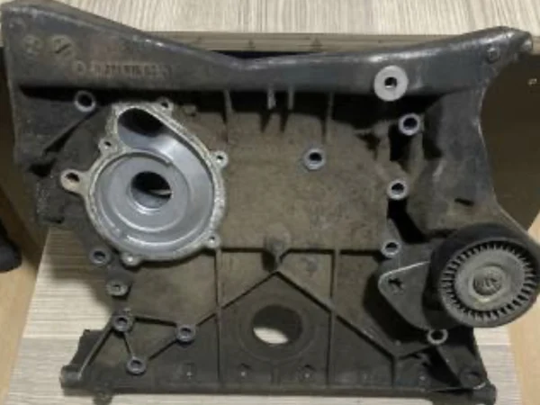 Mercedes W209 CLK200 271 Motor Ön Kapağı