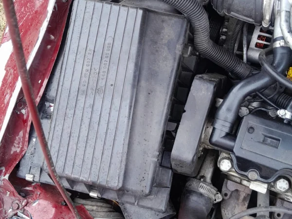 Opel Astra F 1.4 Çıkma Hava Filtre Kazanı