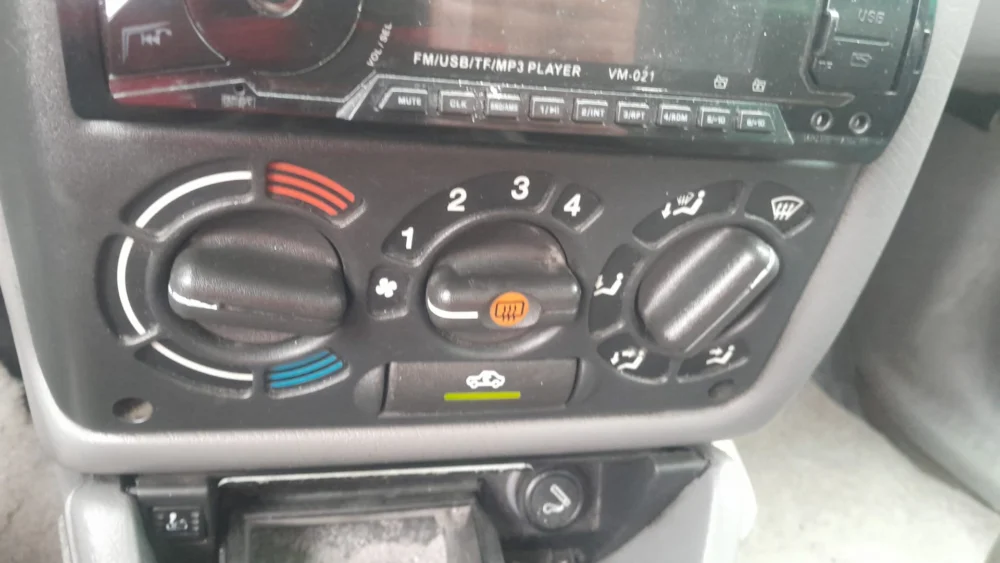Opel Astra F Çıkma Kalorifer Kontrol Paneli