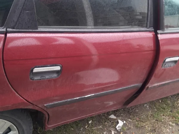 Opel Astra F Çıkma Sağ Arka Kapı