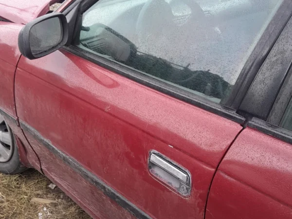 Opel Astra F Çıkma Sol Ön Kapı