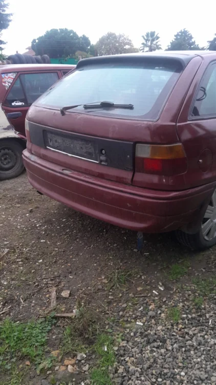 Opel Astra F Hb Çıkma Bagaj Kapak