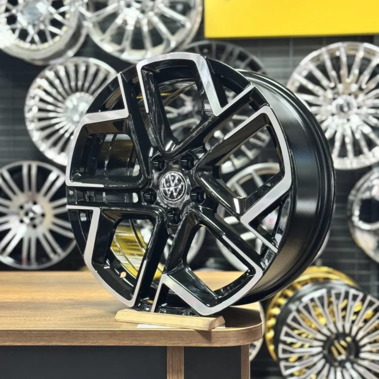 Powcan 18″ 7.5J 5×112 ET45 57.1 Siyah Polisajlı Jant Takımı