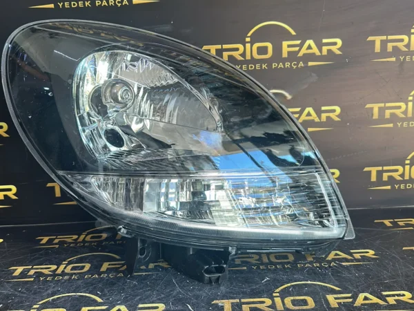 Renault Kangoo 2 Sağ Far (Siyah Zemin)