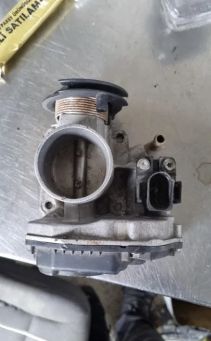 Seat Cordoba Gaz Kelebeği