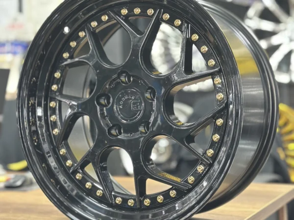 SHLK 18″ 8.5J 5×114.3 ET35 73.1 Siyah Altın Parlak Jant Takımı