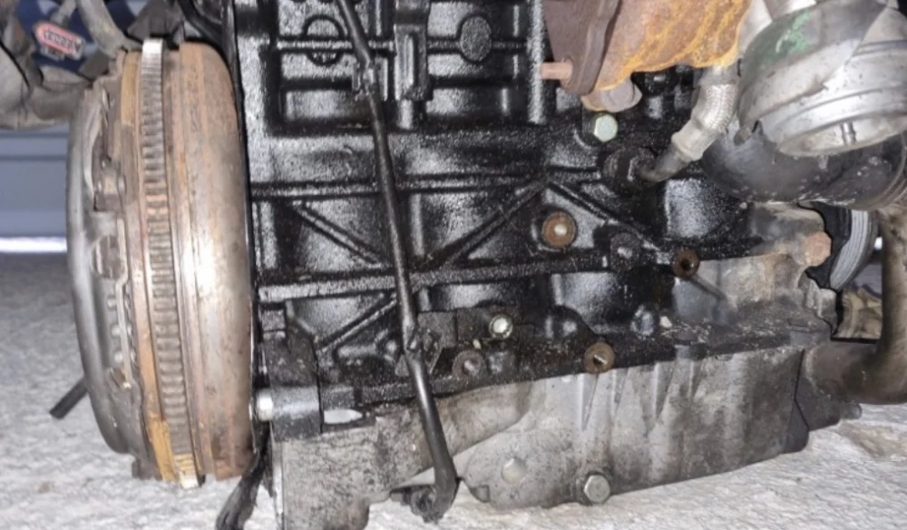Volkswagen Golf 4 1.9 Auy Blok Motor