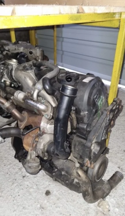 Volkswagen Golf 4 1.9 Auy Komple Motor