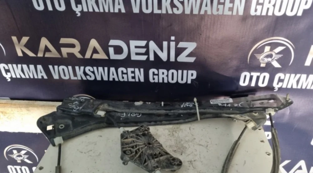 Volkswagen Jetta Ön Cam Krikosu