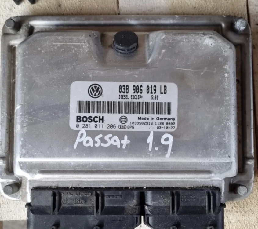 Volkswagen Passat 1.9 Motor Beyni