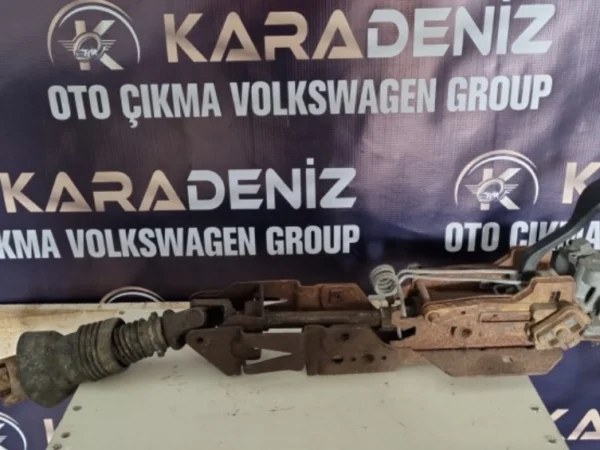 Volkswagen Passat 99 Direksiyon Sütunu