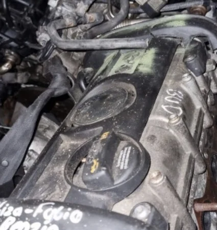 Volkswagen Polo 1.4 Benzin Külbütör Kapağı
